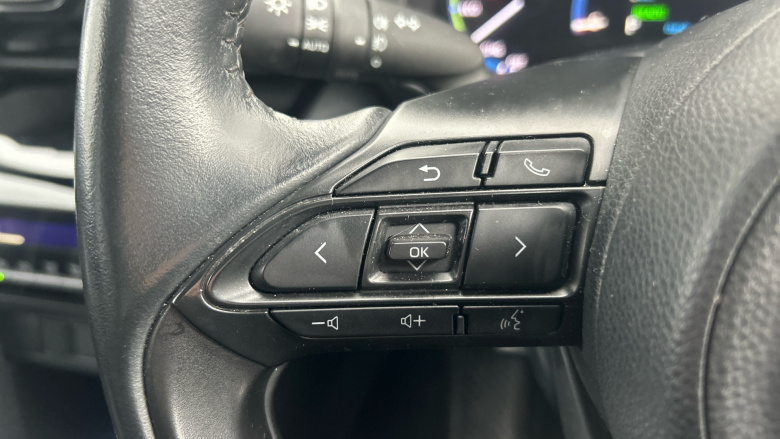Toyota Yaris Cross 1.5 Hybrid Design 5dr CVT Hybrid Estate